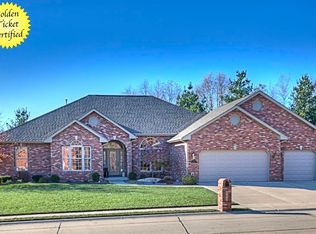 169 Summerlin Rdg, O Fallon, IL 62269
