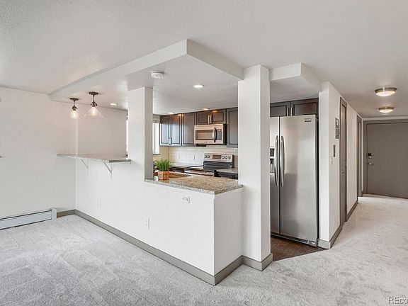 4th image of 352 S Lafayette Street #402