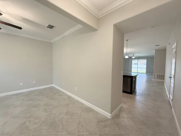 2380 Bartolo Dr — Photo 2