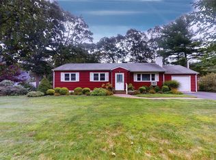 32 River Rd, Great River, NY 11739