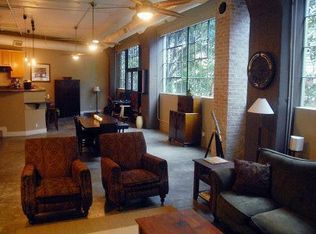 2220 Canton St APT 106, Dallas, TX 75201