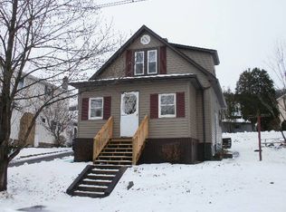 990 Weigle St, Hooversville, PA 15936
