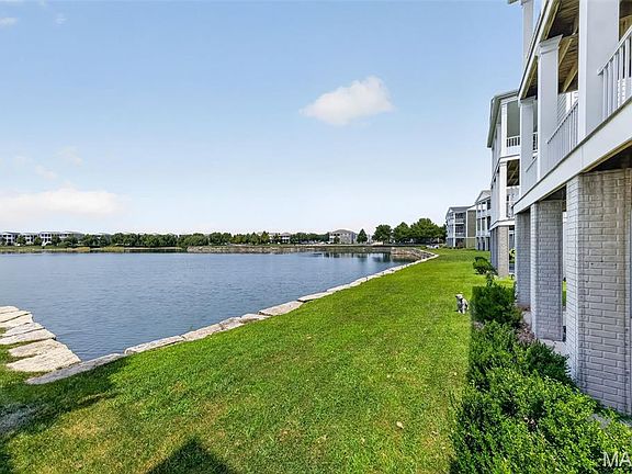 4th image of 338 Tiber Pl