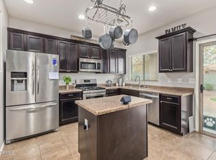 724 W Trellis Rd, San Tan Valley, AZ 85140