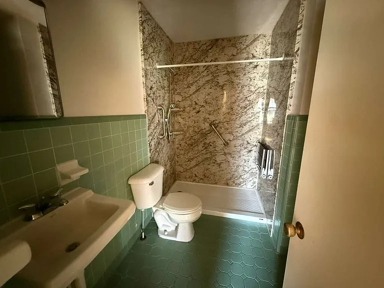 1439 Peacock Rd — Photo 8
