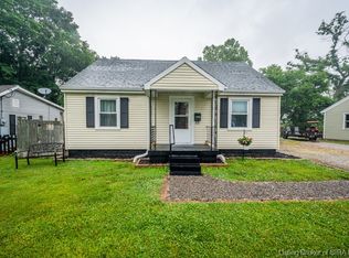 936 Valley View Rd, New Albany, IN 47150