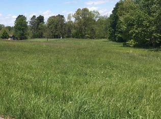 2669 McMahan Rd, Utica, KY 42376