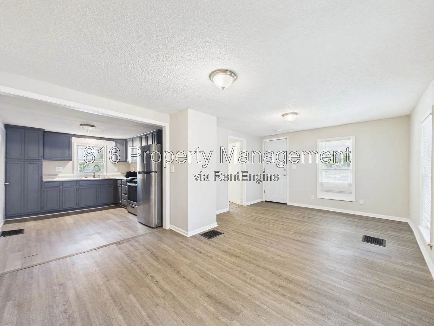 2 bed, 1.0 bath, 782 sqft, $1,295 — Photo 4