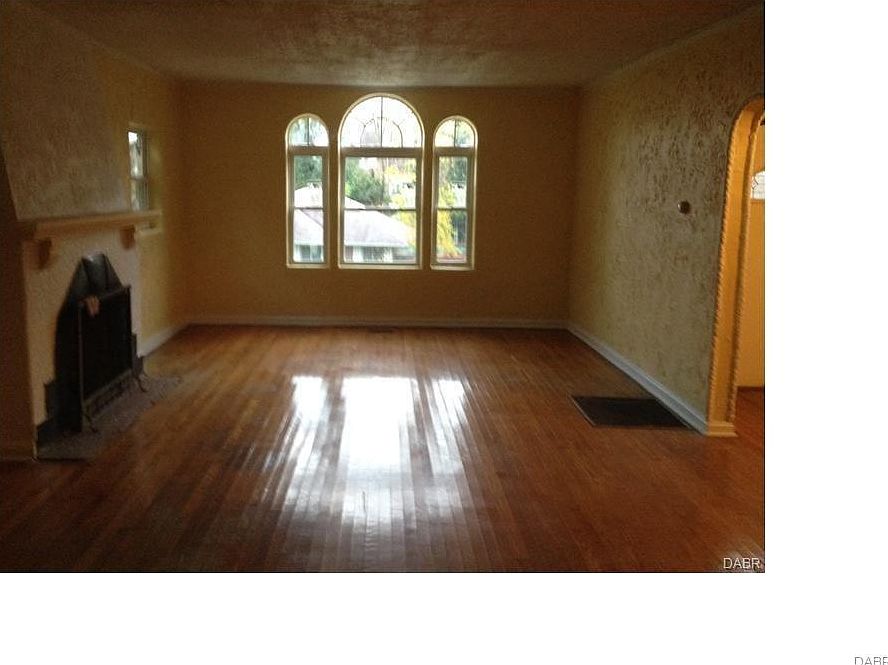 1st image of 415 Marathon Ave