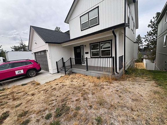 2nd image of 2944 W 18th Ave