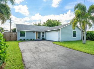 5940 Teakwood Rd, Lake Worth, FL 33467