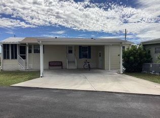 1919 Buccaneer Dr #23, Sarasota, FL 34231