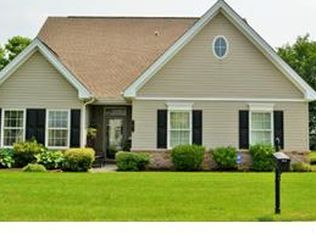 8 Kelso Rdg, Easton, PA 18045