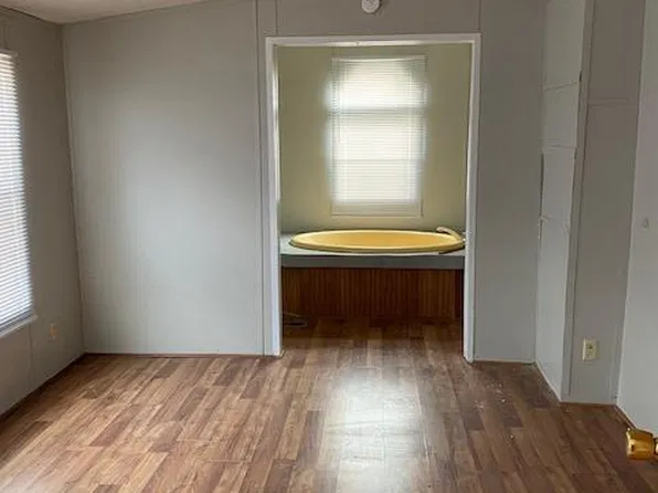 4259 Jennifer Ln, Claremont, NC 28610