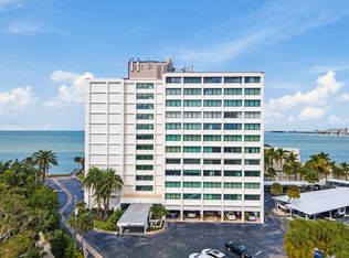 4822 Ocean Blvd APT 4B, Sarasota, FL 34242