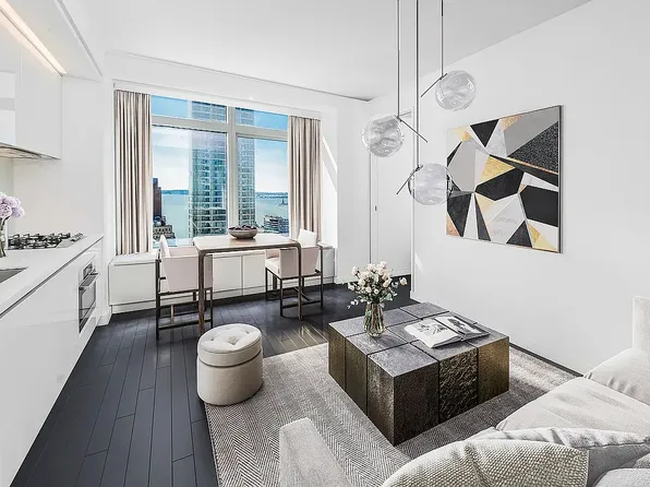 123 Washington St APT 44H, New York, NY 10006