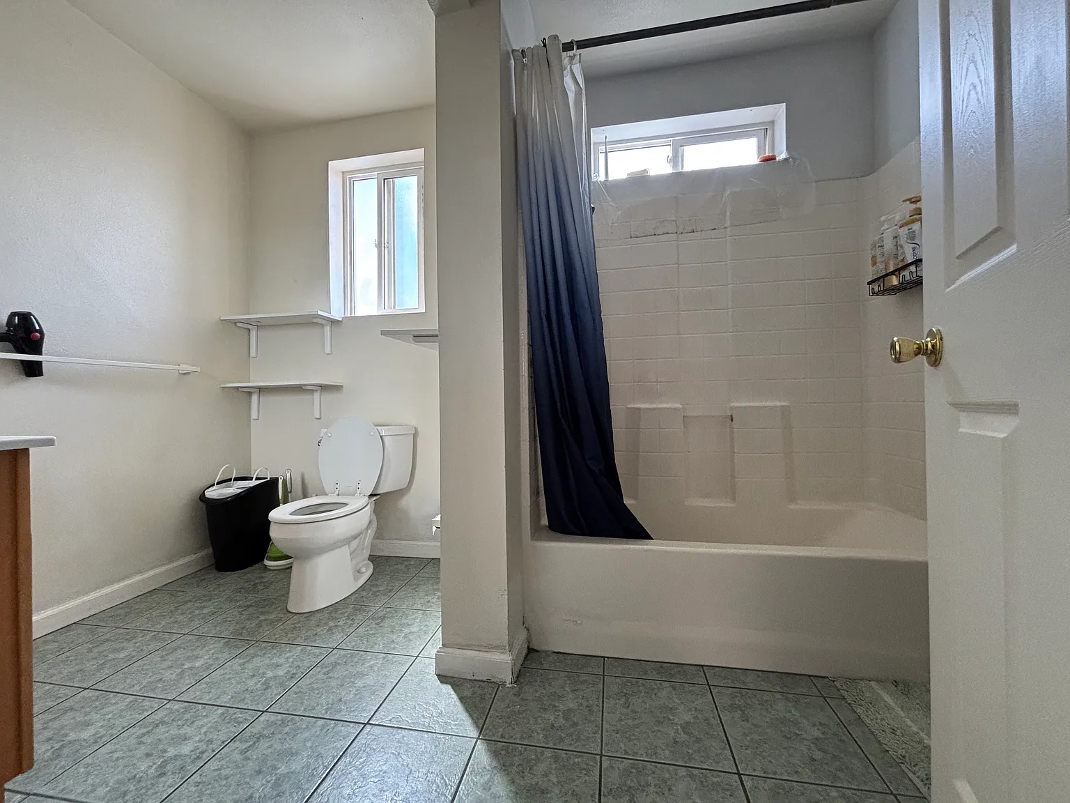 3115 Chestnut St — Photo 2