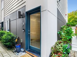 8761 15th Avenue NW #B, Seattle, WA 98117