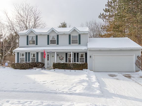 3rd image of 5753 Whisperwood Dr