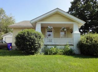 25 South Dr, Decatur, IL 62526