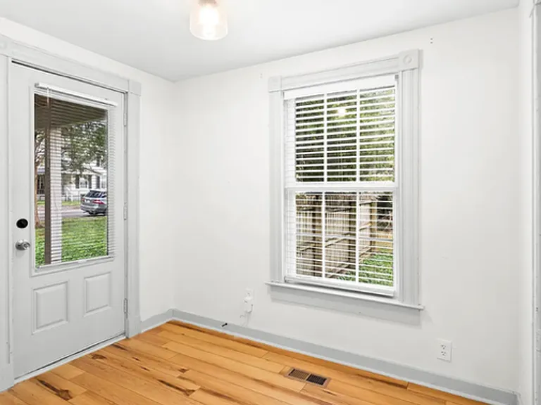 3305 Bradley St SW — Photo 19