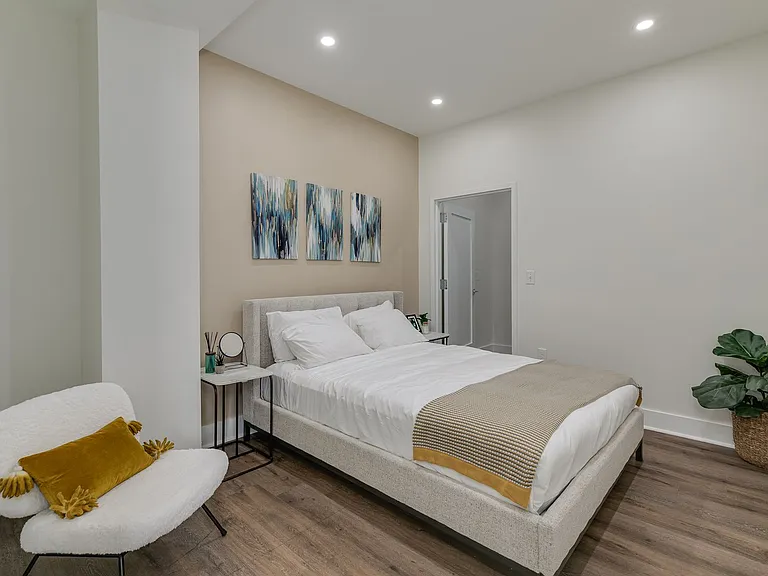 The Ledger Residences — Photo 27