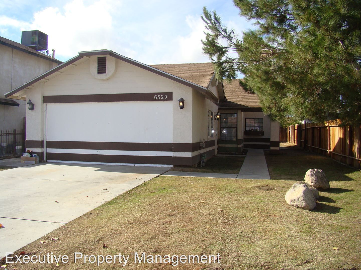 6325 Monitor St, Bakersfield, CA 93307 Zillow