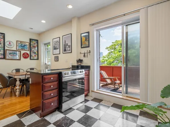 18-20 Marcella St #5, Cambridge, MA 02141