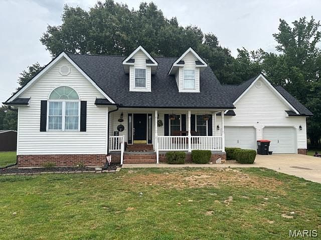 1st image of 402 Osage Dr