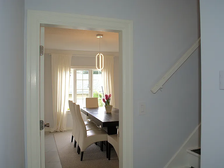 2251 Haywood Ave — Photo 5
