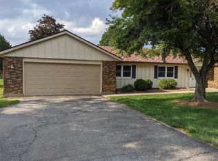 2704 Lantz Rd, Beavercreek, OH 45434