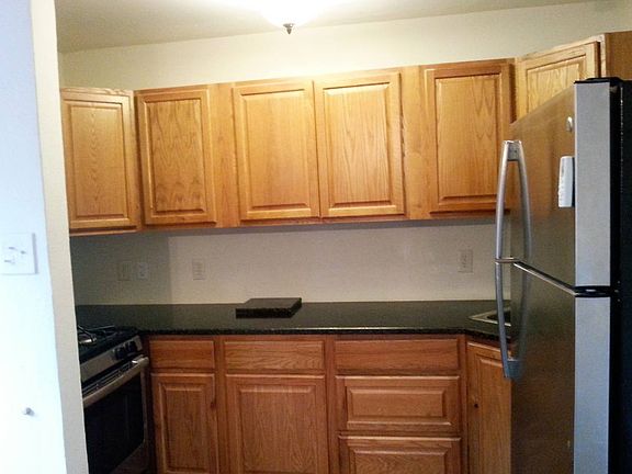 2nd image of 605 N Kentucky Ave