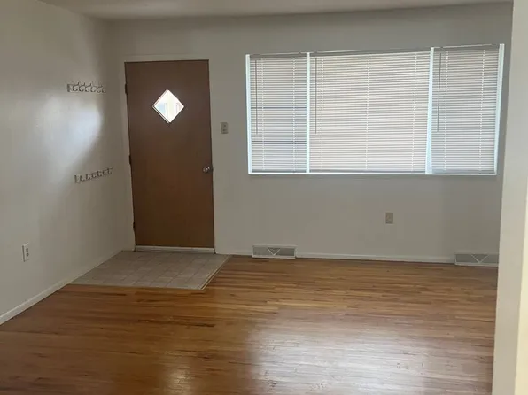 220 9th St, Windsor, CO 80550