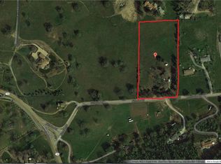 20096 Tollhouse Rd, Clovis, CA 93619