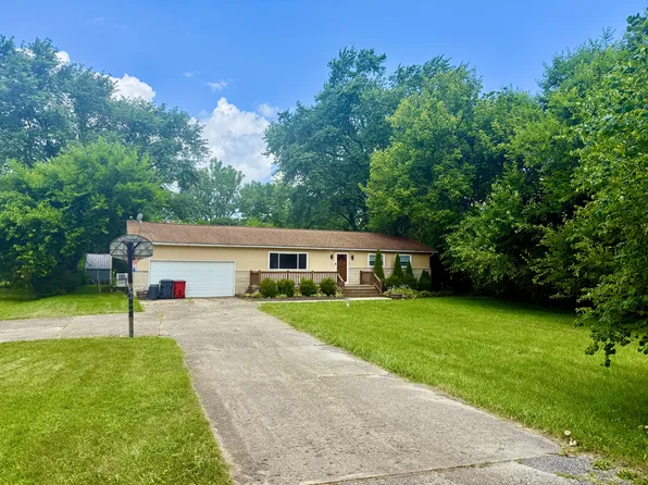 1433 Alton & Darby Creek Rd, Columbus, OH 43228