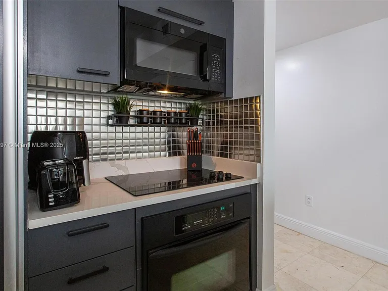 1830 S Ocean Dr #1712 — Photo 12