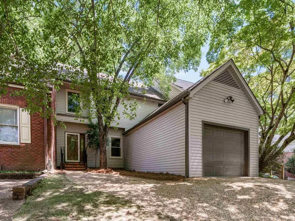 3013 Old Stone Dr, Birmingham, AL 35242