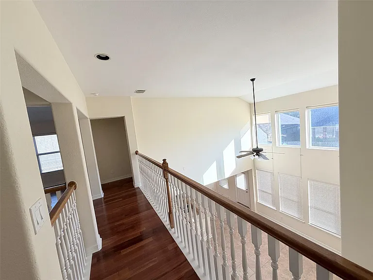 28015 Silverstream Ct — Photo 21