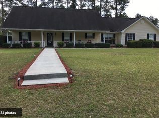 253 Summertree Dr, Douglas, GA 31535