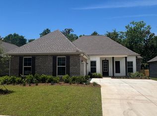 272 E Tweet St, Freeport, FL 32439