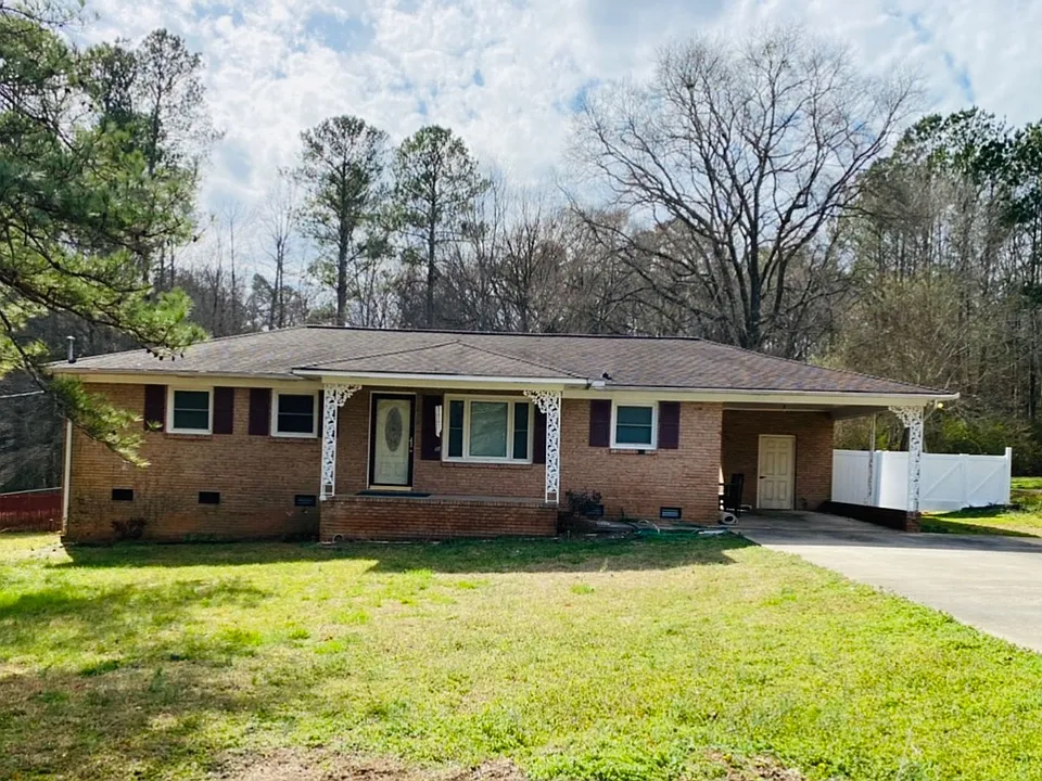 1575 Riverview Cir