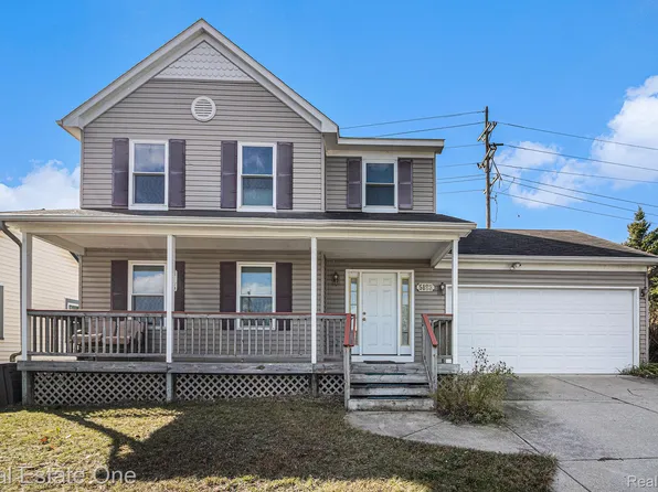 5183 Eagle Lake Dr, Waterford, MI 48329