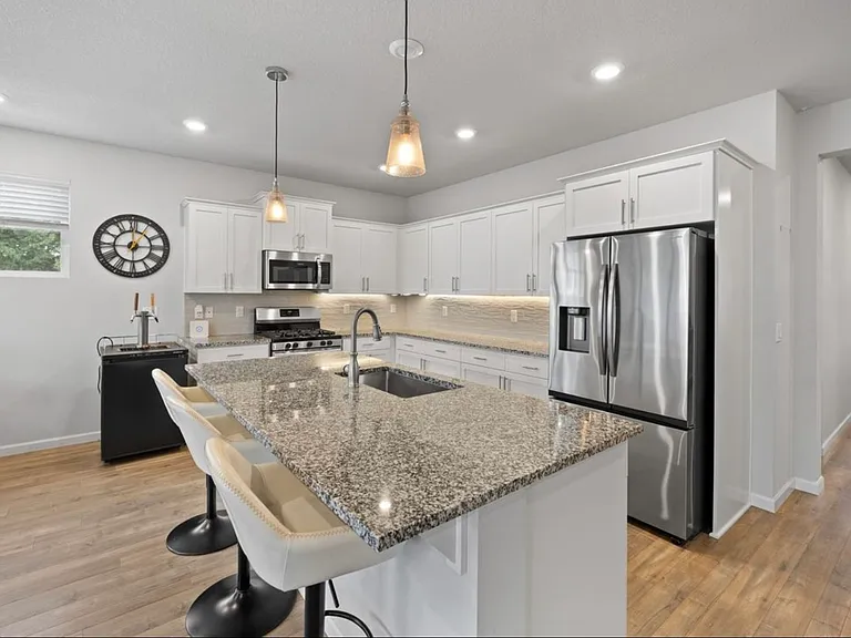 18830 Melissa Ave — Photo 4