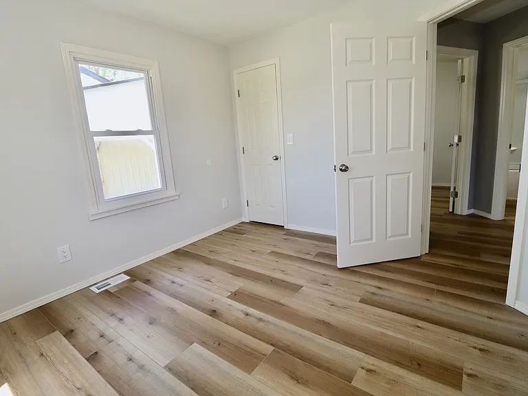 508 Texas Ave — Photo 9