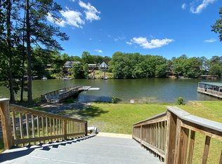 1744 Lakeshore Dr, New London, NC 28127
