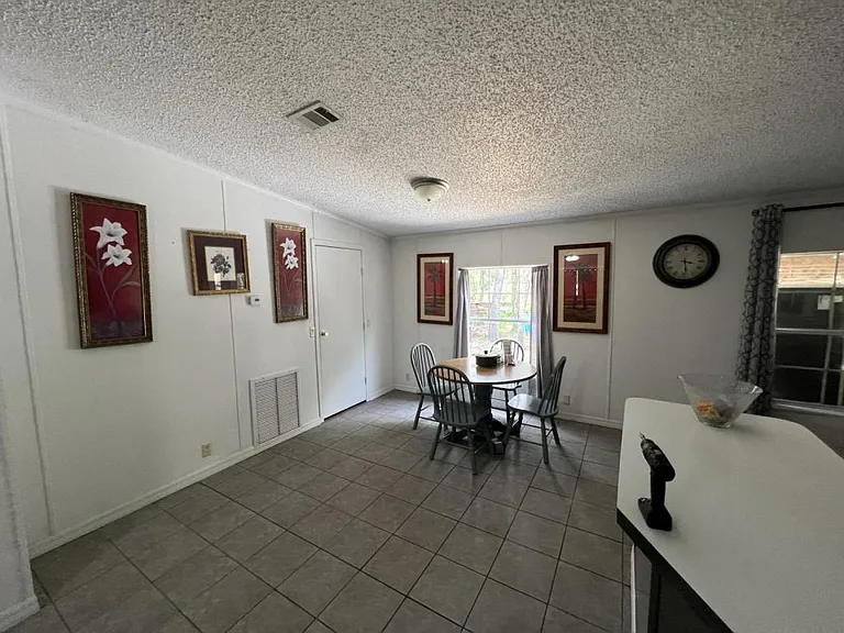 5135 N Western Dr — Photo 5
