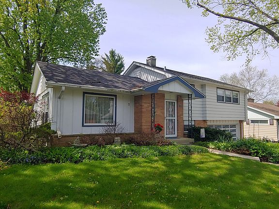 5th image of 143 Hartway Dr