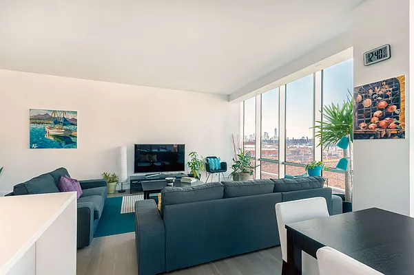 Sold by Compass | media 14