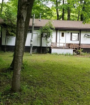 3rd image of 9432 Trout Dr