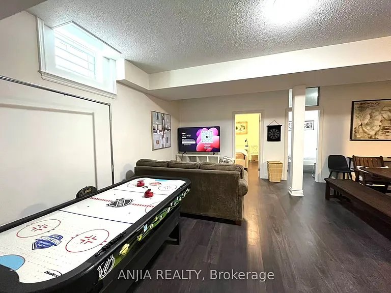 199 Canyon Hill Ave — Photo 4